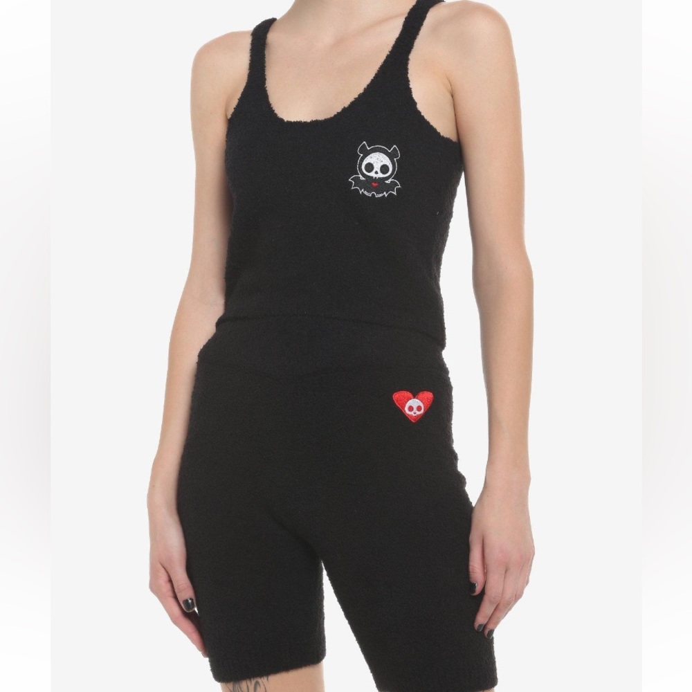 Skelanimals Fuzzy Lounge Sleep Set Hot Topic